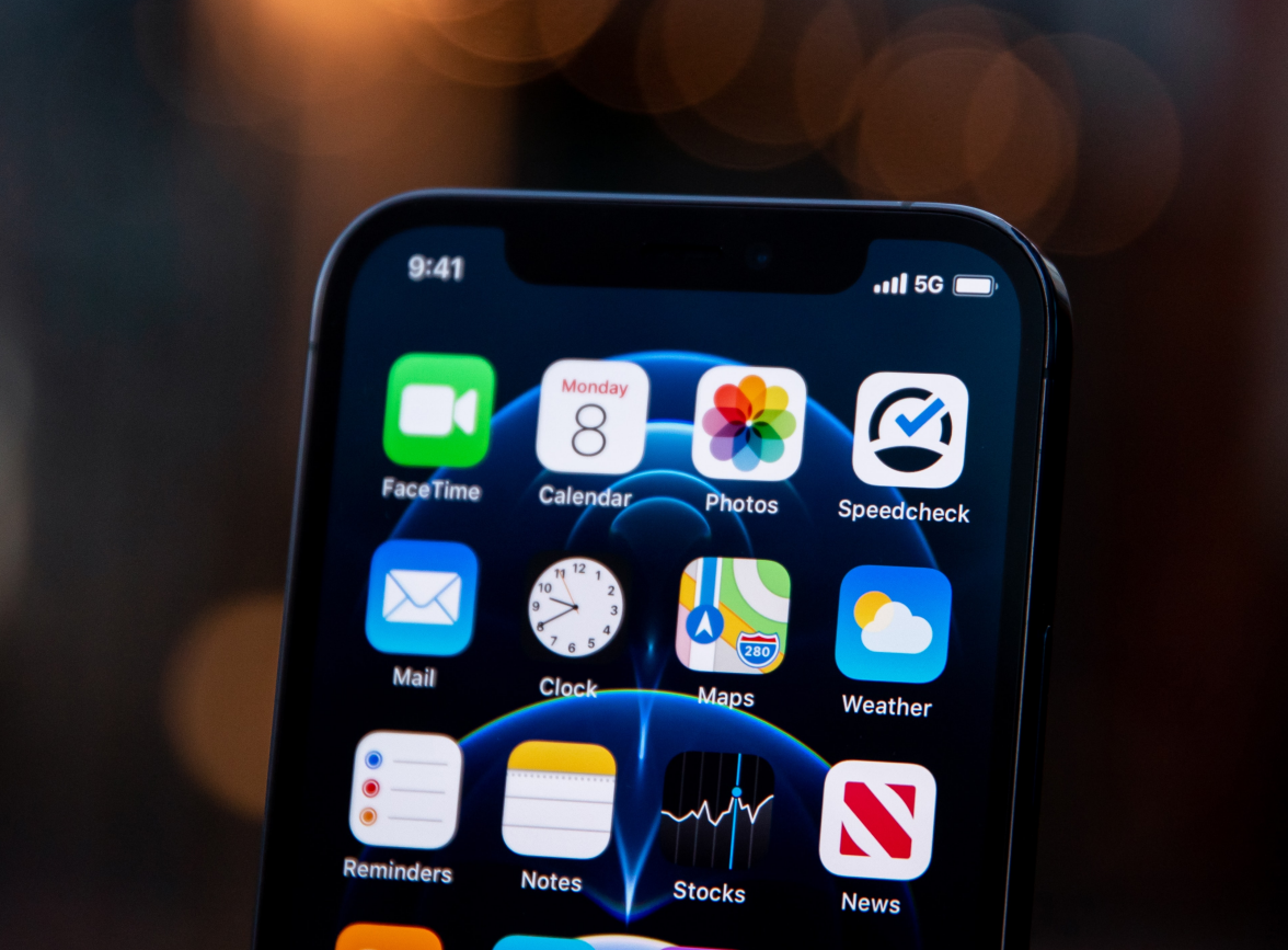 海宁苹果手机维修分享为什么 iPhone 12 在冬季会自动关机 